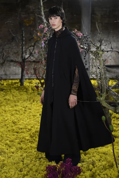 Look 72
